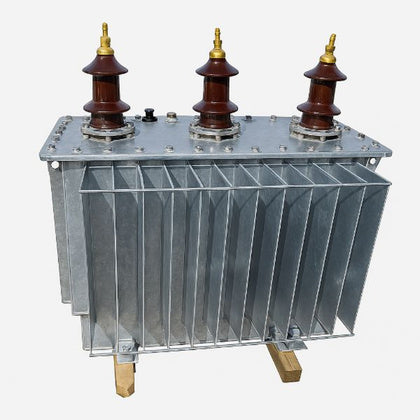 Trafo 200/22 Målad Plug-in (Rexel)
