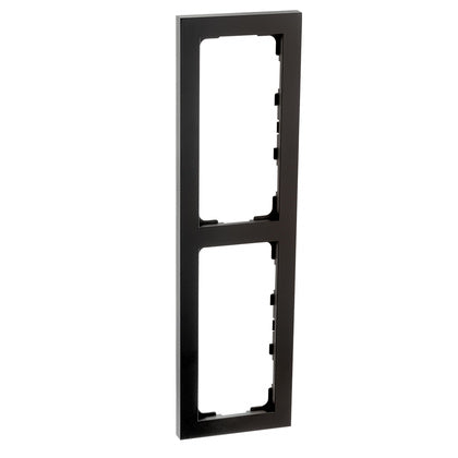 Ram 2+2-Fack för 3-V uttag S (Rexel)