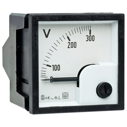 VOLTMETER PANEL RQ48E 300V (Rexel)